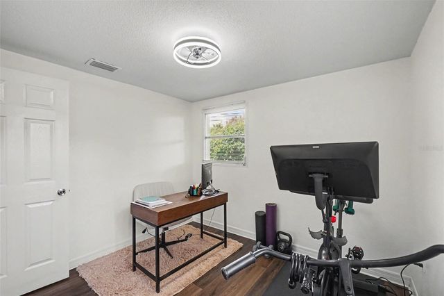 1611 SMITHFIELD CIRCLE W, Lakeland, FL 33801