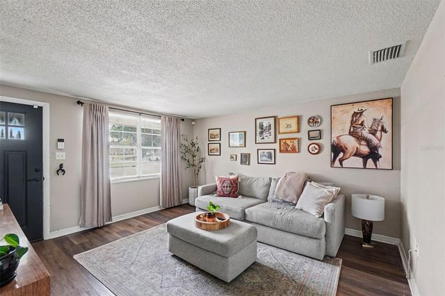 1611 SMITHFIELD CIRCLE W, Lakeland, FL 33801