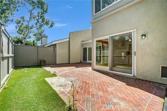 7195 Riptide Circle, Huntington Beach, CA 92648