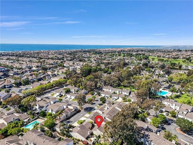 7195 Riptide Circle, Huntington Beach, CA 92648