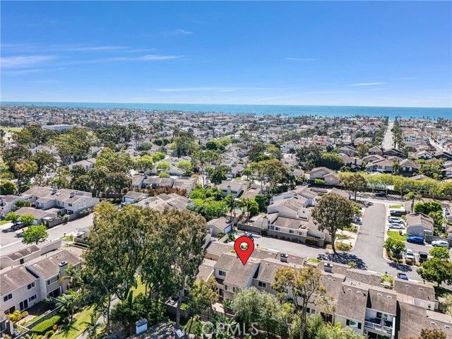 7195 Riptide Circle, Huntington Beach, CA 92648
