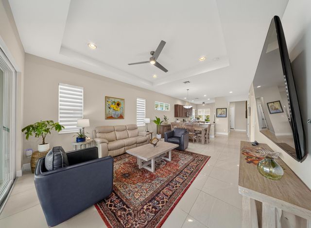 25037 SW Alberti Way, Port St Lucie, FL 34986