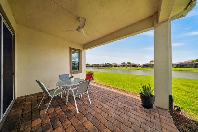 25037 SW Alberti Way, Port St Lucie, FL 34986