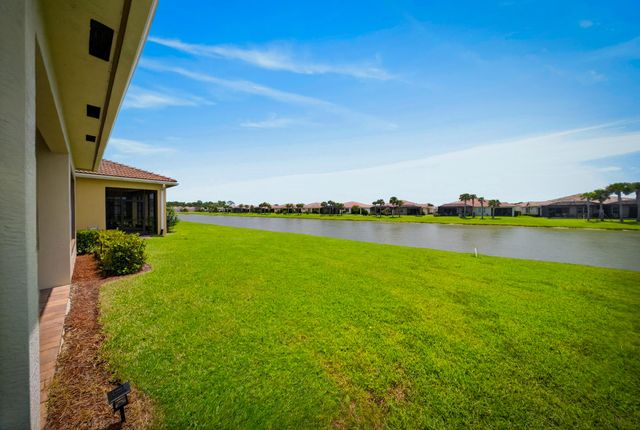 25037 SW Alberti Way, Port St Lucie, FL 34986