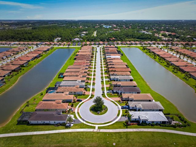 25037 SW Alberti Way, Port St Lucie, FL 34986