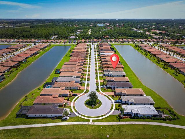 25037 SW Alberti Way, Port St Lucie, FL 34986