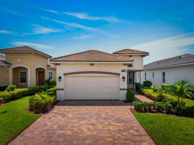 25037 SW Alberti Way, Port St Lucie, FL 34986