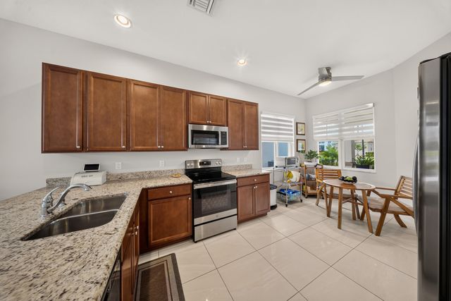 25037 SW Alberti Way, Port St Lucie, FL 34986