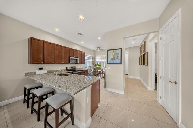 25037 SW Alberti Way, Port St Lucie, FL 34986