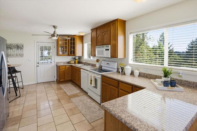 18568 Favre Ridge Road, Los Gatos, CA 95033