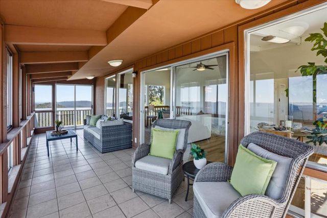 18568 Favre Ridge Road, Los Gatos, CA 95033