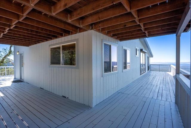 18568 Favre Ridge Road, Los Gatos, CA 95033