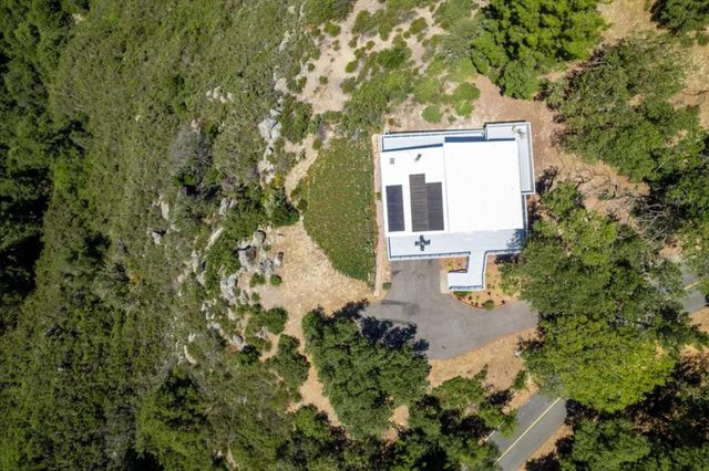 18568 Favre Ridge Road, Los Gatos, CA 95033