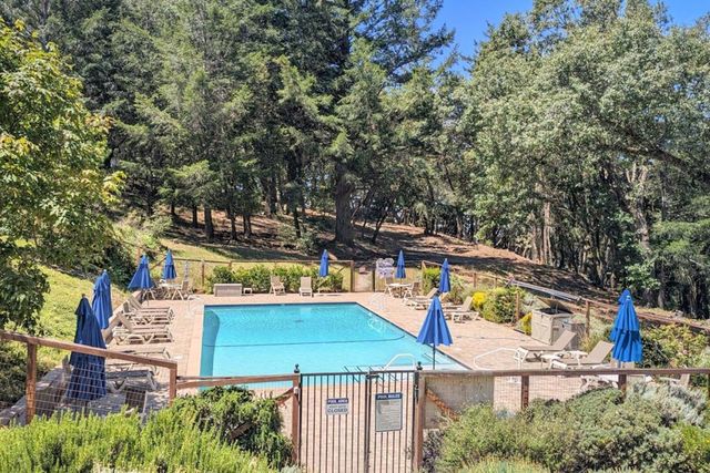 18568 Favre Ridge Road, Los Gatos, CA 95033