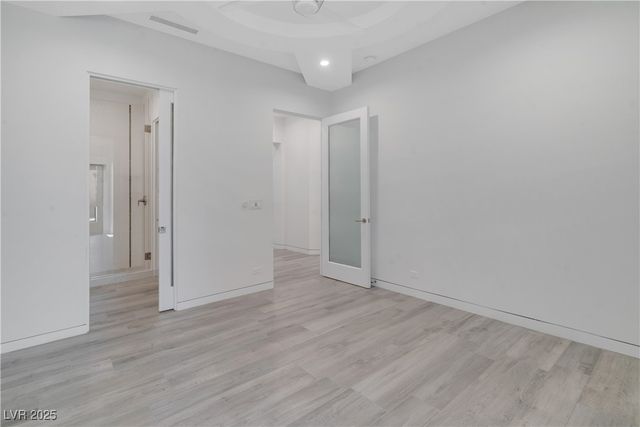 10 Ridge Blossom Road, Las Vegas, NV 89135