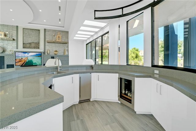 10 Ridge Blossom Road, Las Vegas, NV 89135