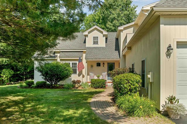 41 Lantern Circle, Laconia, NH 03246