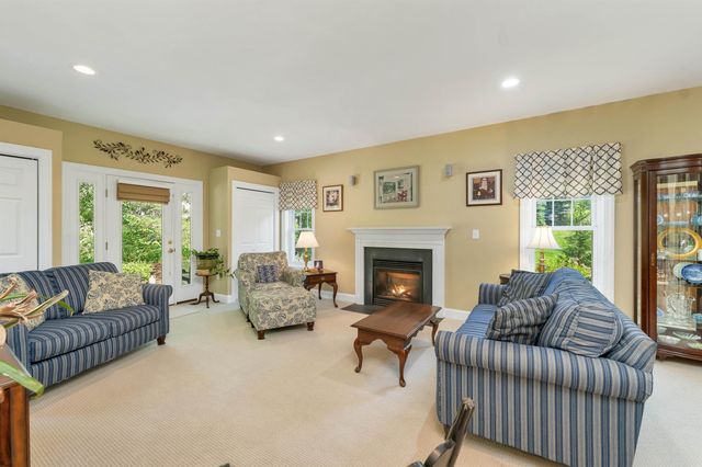 41 Lantern Circle, Laconia, NH 03246