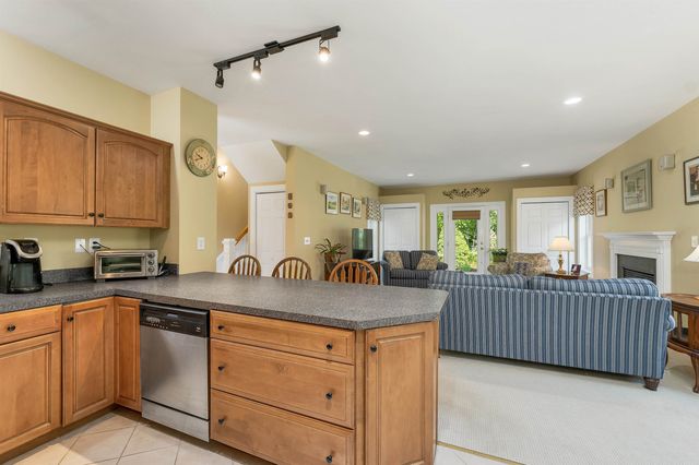 41 Lantern Circle, Laconia, NH 03246