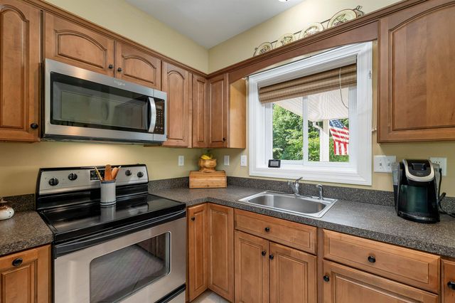 41 Lantern Circle, Laconia, NH 03246