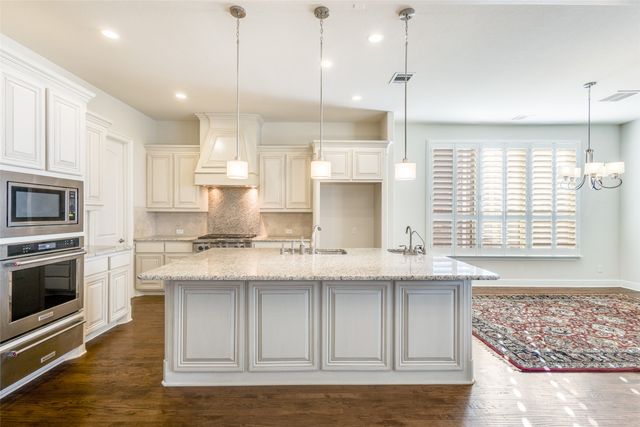 1407 Bridle Boulevard, Frisco, TX 75036