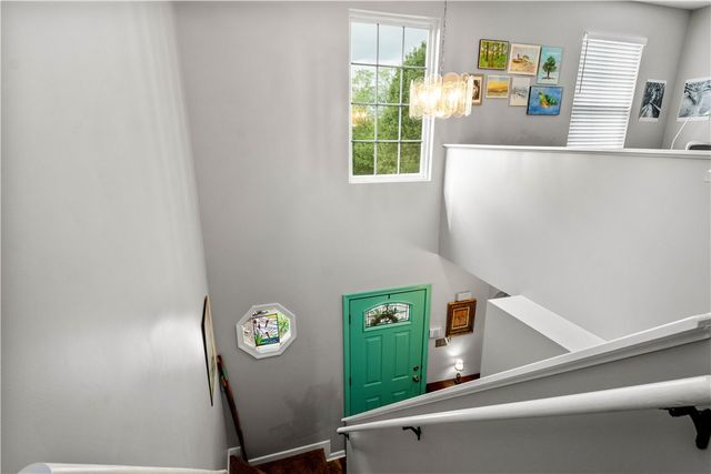 220 Brae Glen Dr, North Strabane, PA 15317