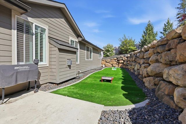 9414 N Phoebe Dr, Spokane, WA 99208