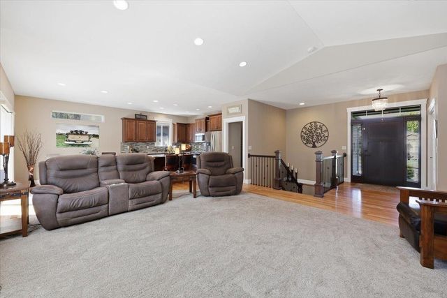 9414 N Phoebe Dr, Spokane, WA 99208