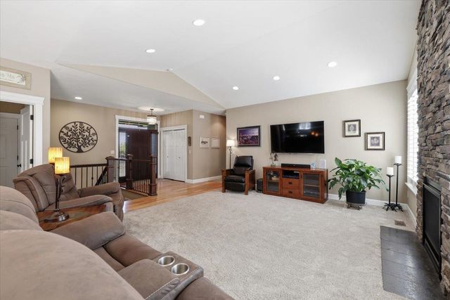 9414 N Phoebe Dr, Spokane, WA 99208