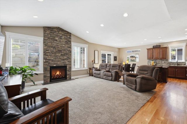 9414 N Phoebe Dr, Spokane, WA 99208
