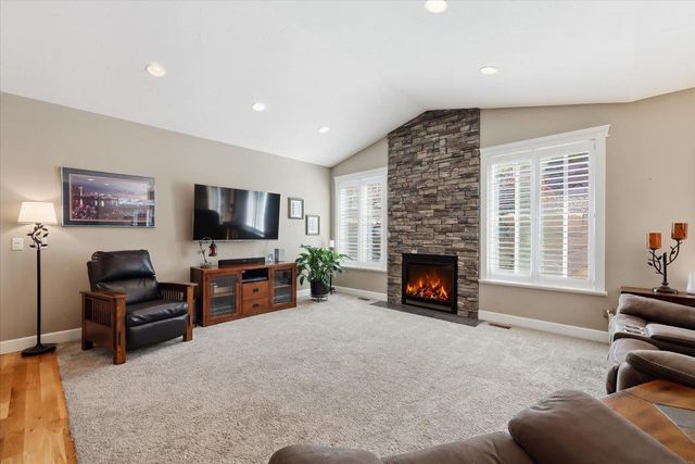 9414 N Phoebe Dr, Spokane, WA 99208