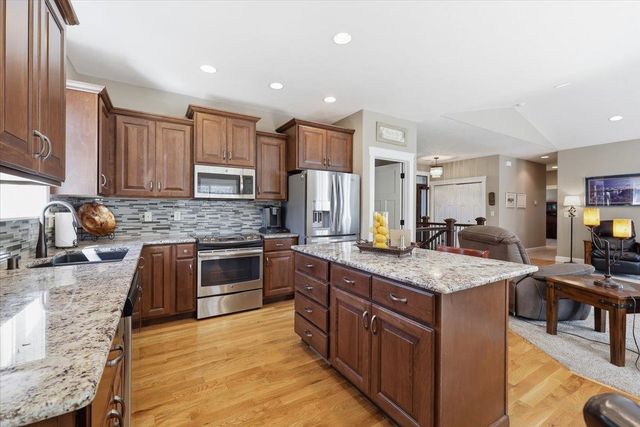 9414 N Phoebe Dr, Spokane, WA 99208