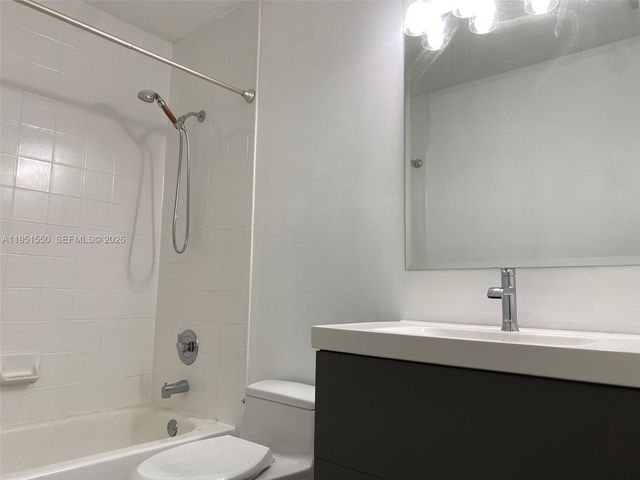 11301 ROCKINGHORSE RD, Cooper City, FL 33027