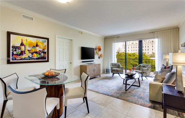100 Andalusia 301, Coral Gables, FL 33134