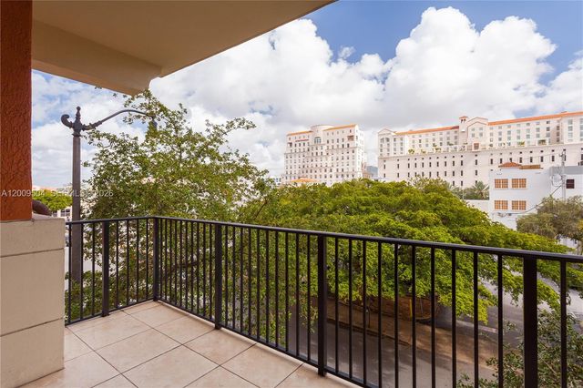 100 Andalusia 301, Coral Gables, FL 33134