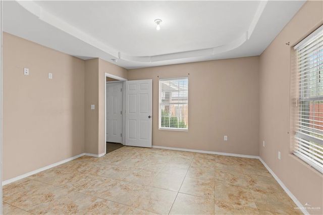 813 Chickadee Avenue, Pharr, TX 78577