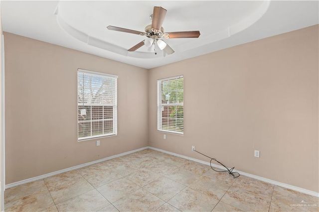 813 Chickadee Avenue, Pharr, TX 78577