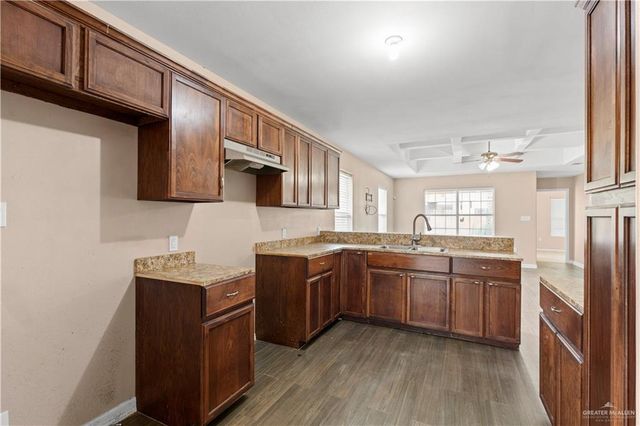 813 Chickadee Avenue, Pharr, TX 78577