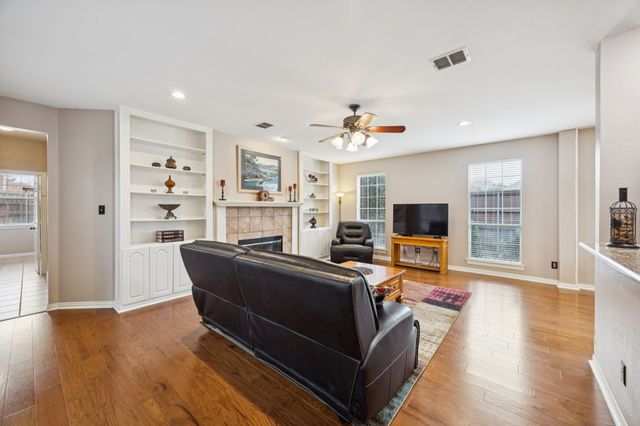 9513 Tiger Drive, Plano, TX 75025