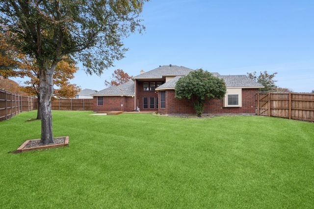 9513 Tiger Drive, Plano, TX 75025