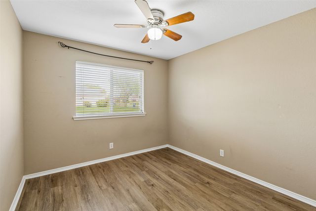 3202 Creekside Drive, Sachse, TX 75048