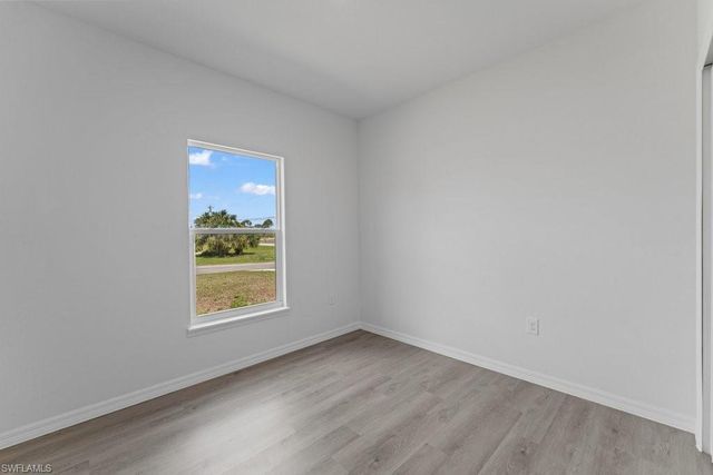 15 Hampton AVE, Lehigh Acres, FL 33936
