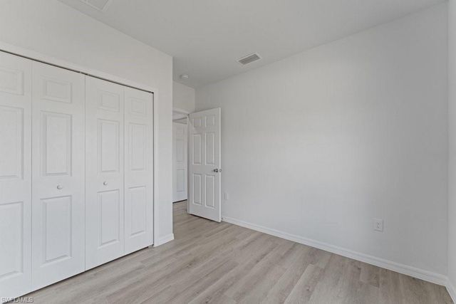 15 Hampton AVE, Lehigh Acres, FL 33936