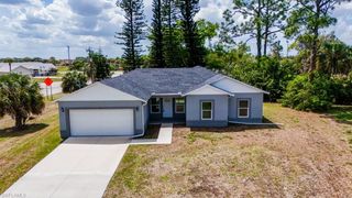 15 Hampton AVE, Lehigh Acres, FL 33936