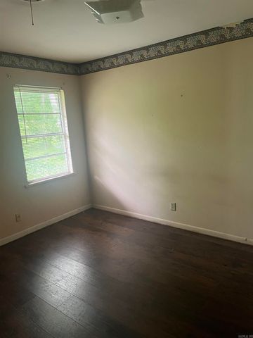 1305 W 8th Street, El Dorado, AR 71730