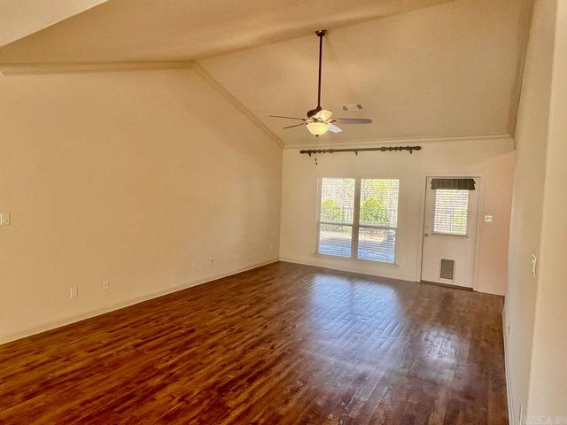 312 Willowbend Circle, Hot Springs, AR 71913