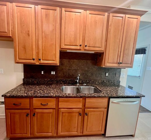 312 Willowbend Circle, Hot Springs, AR 71913