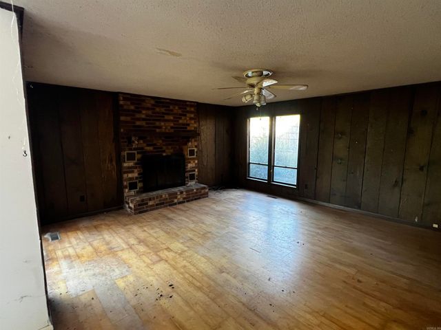 2404 Cedar Creek Rd, North Little Rock, AR 72116