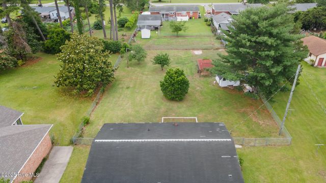 210 Glenburnie Drive, New Bern, NC 28560