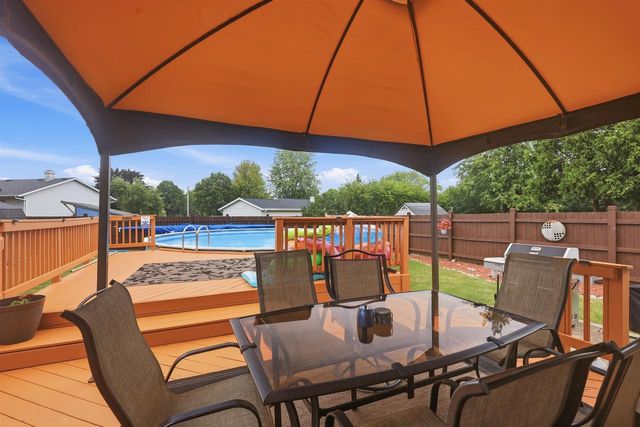1786 SCHAEFER CIRCLE, Appleton, WI 54915